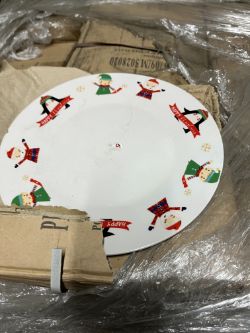 LOT CONTAINING 240 CERAMIC XMAS PLATES