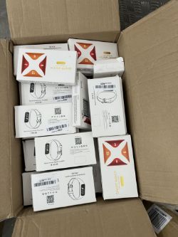 LOT CONTAINING 100 X SMART WATCHES (RETURNS)