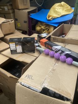 PALLET GYM EQUIPMENT X110 SUSPENSION TRAINING SETS + ASSORTED MASSAGE ROLLERS RRP £2,000 +