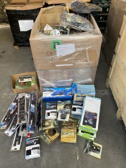 FULL PALET MIXED AUTOMOTIVE ACCESSORIES