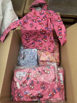 X49 DISNEY AND MARVEL CHILDRENS RAINCOATS RRP £1,800+