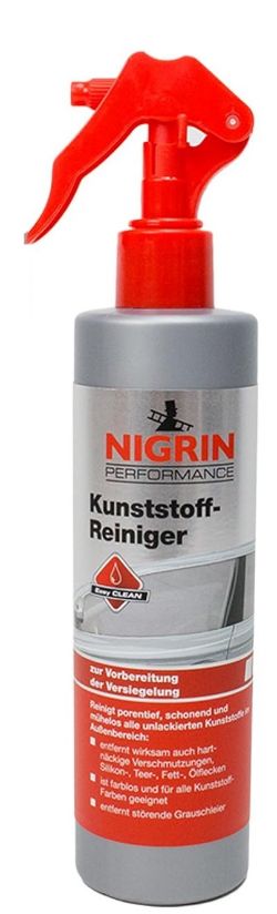 X250 BOTTLES OF AUTOMOTIVE PLASTIC CLEANER (DAHSBOARD) 300ML NIGRIN 72935