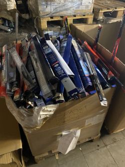 FULL PALLET ASSORTED WIPER BLADES - £000S RRP