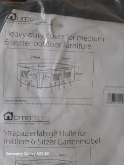 PALLET OF 16 OUTDOOR FURNITURE COVERS AND 18 POP UP TENTS WITH 200PCS BALLS