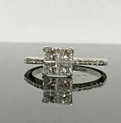 0.50CT PRINCESS CUT DIAMOND ENGAGEMENT RING /WHITE GOLD + GIFT BOX + VALUATION CERT OF £1395