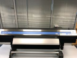 ROLAND XR640 - LARGE FORMAT ROLL TO ROLL SOLVENT PRINTER