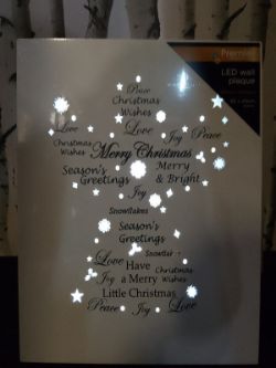 PREMIER MERRY CHRISTMAS 40X30CM LIT LED WALL PLAQUES