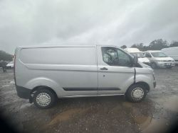 107K MILES - 2014 FORD TRANSIT CUSTOM LOW ROOF TREND VAN - MOT APRIL 2024 - NO VAT ON HAMMER