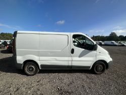 EFFICIENT WORKHORSE: 58 PLATE VAUXHALL VIVARO TRAFIC SWB DIESEL (NO VAT ON HAMMER)**