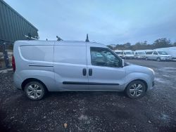 SMOOTH OPERATOR: 6-SPEED VAUXHALL COMBO - NO VAT ON HAMMER