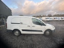CREW CAB COMFORT: '12 PEUGEOT PARTNER 1.6 HDI - GENUINE WORK VAN - NO VAT ON HAMMER