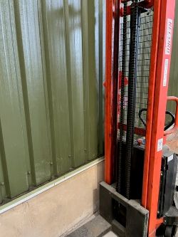 RECORD HE1000 ELECTRIC STACKER - 3500MM