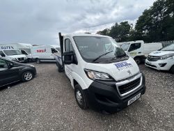EURO 69 PLATE PEUGEOT BOXER CREW CAB DROPSIDE ONLY 114K MILES - NO VAT ON HAMMER