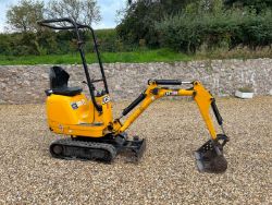 2020 JCB 8008: COMPACT EXCELLENCE WITH EXPANDING TRACKS