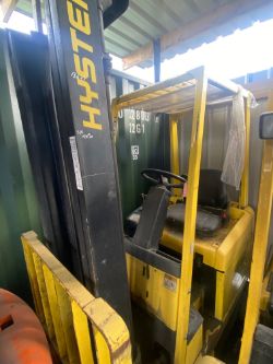 HYSTER E1.75XM C/B FORKLIFT