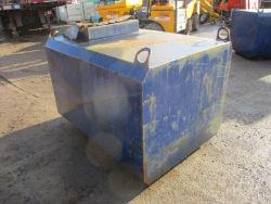 WITH HAND PUMP 1000 LITRE BUNDED FUEL TANK