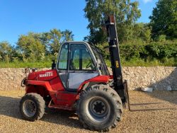 2010 MANITOU M26-4: ROBUST, WELL-MAINTAINED FORKLIFT