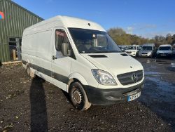 WHITE WONDER: '10 MERCEDES SPRINTER CAMPER - MOT MAY 2024 - NO VAT ON HAMMER
