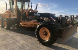 LEE BOY 985 MOTOR GRADER ( SAME SIZE AS CAT 14 H
