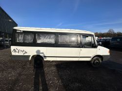 **(ONLY 64K MILEAGE)** TRAVEL COMPANION: 2005 LDV 400 MINIBUS CAMPER - NO VAT ON HAMMER