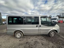 ONLY 84K MILES CLEAN & CAPACIOUS: 2010 TRANSIT TREND 9 SEATER MINI BUS - NO VAT ON HAMMER
