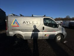 HONEST WORK COMPANION: SILVER VAUXHALL VIVARO PANEL VAN (NO VAT ON HAMMER)