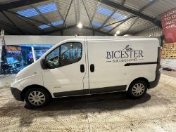 RELIABLE WORKHORSE: 2014 RENAULT TRAFIC VIVARO, LONG MOT - NO VAT ON HAMMER