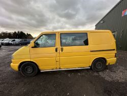 2003 VOLKSWAGEN TRANSPORTER PANEL VAN - MOT: OCTOBER 2024 - NO VAT ON HAMMER
