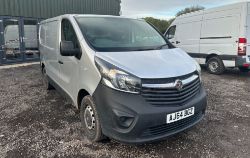 69K MILES - RELIABLE WORKHORSE: VAUXHALL VIVARO TRAFIC GREY PANEL VAN - NO VAT ON HAMMER