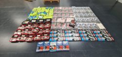 JOB LOT PALLET OF NEW MIXED AUTOMOTIVE SNOW CHAINS, SNOW SOCKS AND SNOW TRAEADS 109 PIECES