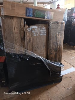 PALLET OF MIXED CHRISTMAS TREES