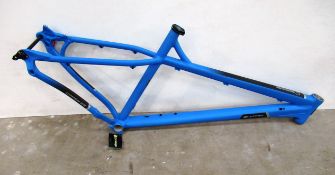 Orange Crush 29 frame in Sparks Blue, size XL