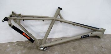 Orange Clockwork Evo29 frame in Sandy Playa, size XL