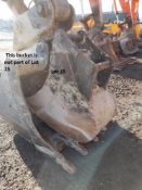 Titan ZX180 225 600mm TP excavator digging bucket, approx. 600mm width, Location: Southam,