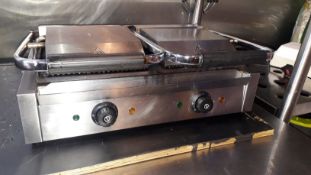 Davlex DAV-GH813 Stainless Steel Commercial Double Panini Press with ribbed top and flat bottom