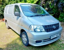 Toyota HI-ACE 280 D-4D 95 SWB Van registration DV57 KUK (103,000 Miles) V5 Document Yes, MOT 28 Sept