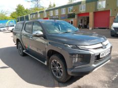 Mitsubishi L200 Double Cab DI-D 150 Barbarian 4WD with Aeroklas hardtop canopy, Registration WN70