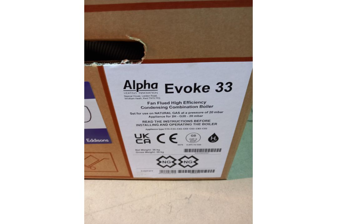 Aplha Evoke 33 fan flued high efficiency condensing combination boiler. This lot forms part of - Image 2 of 2