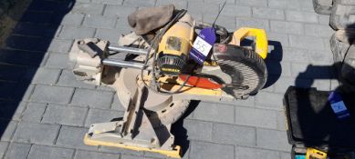 DeWalt DW717XPS heavy duty 10” mitre saw