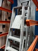 4x Aluminium Stepladders