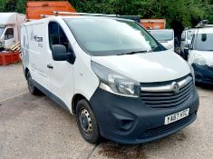 VAUXHALL VIVARO L1 DIESEL 2700 1.6CDTI 95PS H1 Van. Reg: YA67 HTC. Mileage:230,784. MOT: 29.11.2023,