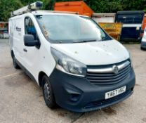 VAUXHALL VIVARO L1 DIESEL 2700 1.6CDTI 95PS H1 Van. Reg: YA67 HSC. Mileage: 238,173. MOT: 31.01.