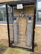 External steel mesh three-sided cage