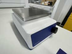 Cole-Parmer model 0480756 US151-2 stirrer plate
