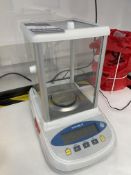 VWR Laboratory Scales