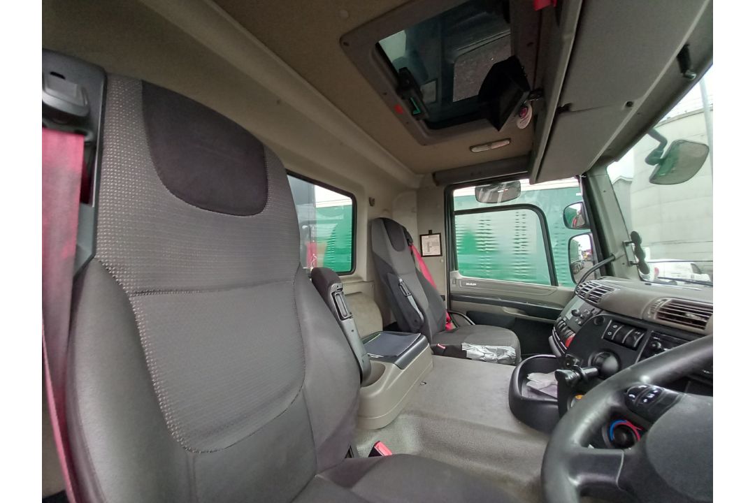 DAF CF 75.310 4x2 Tractor Unit (2013), Registratio - Image 11 of 12