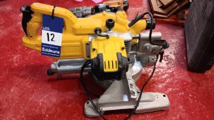 Dewalt DWS773 Compound Mitre Saw, S/N 44613, 240v