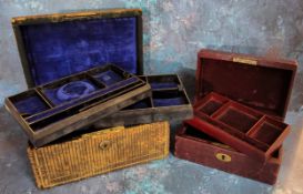 A Victorian leather jewellery box, velvet lined fitted interior, Braham lock, 12cm high, 25.5cm