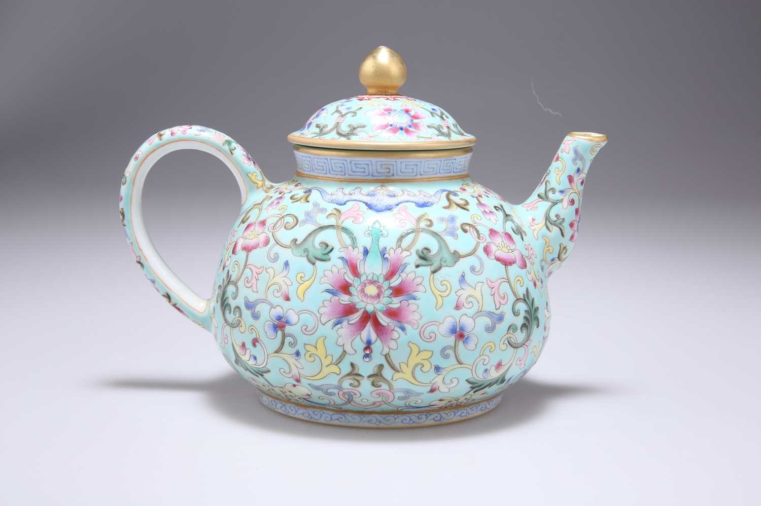 A CHINESE FAMILLE ROSE TEAPOT