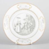A CHINESE GRISAILLE AND GILT-PAINTED PLATE